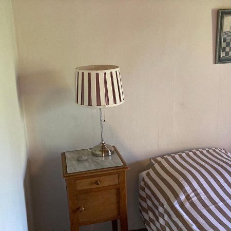 Bed and Breakfast Le Bois Du Four Arfeuilles Экстерьер фото