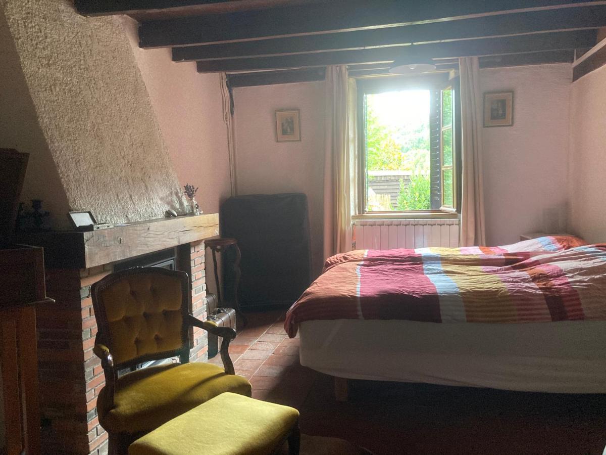 Bed and Breakfast Le Bois Du Four Arfeuilles Экстерьер фото